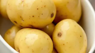 Russet potatoes for vegan soup